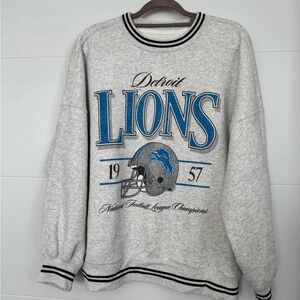 Abercrombie & Fitch Gray Detroit Lions Crewneck Sweater